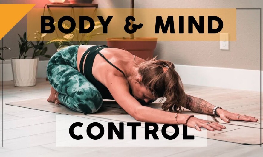 40 Minute Intermediate Yoga Class for Incredible Control of Body & Mind